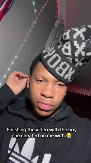 Engaging Game Challenges with Friends in Paris