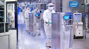 Inside Intel’s Super Advanced US Factories