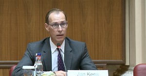 FMI, favorabil impozitării progresive în România