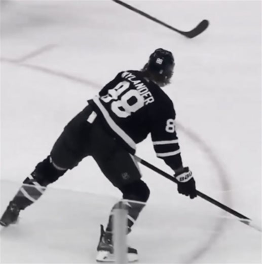 Hockey Playoff Edits: Captivating NHL Highlights
