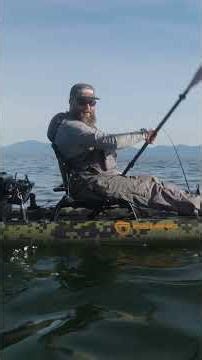 How to choose the right paddle for kayak fishing #kayakfishingtips #paddlereview #kayakfishing