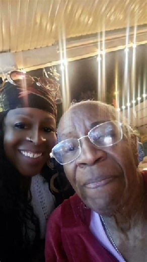 "That's My Favorite Song" by The Dramatics written by Don Davis, Shirley Womack, and Cecil Womack.