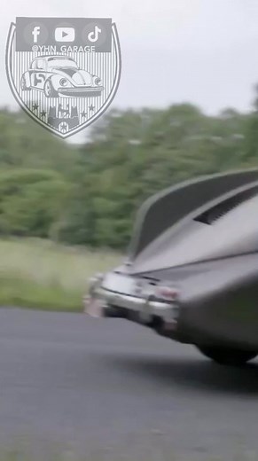 221K views · 6.6K reactions | TATRA T87 (conflicto con volkswagen) #tatra #tatrat87 #volkswagen #bug #alemania #vwbug #airco#custom #vw #aircooled #vwmexico #SUPERBEETLE #combi #vw1303 #empi #BRASIL #fusca #mexico #vocho #youtube #vwescarabajo #volkswagen | YHN Garage | Facebook