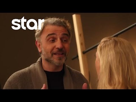 Έρωτας με Διαφορά | Ο Στέλιος προσβάλει τη Ζέτα και ο Κωστής εξοργίζεται
