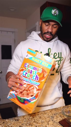 Peanut Butter Cinnamon Toast Crunch. What a time to be alive #foodreview #foodie #cereal | KingSchratz