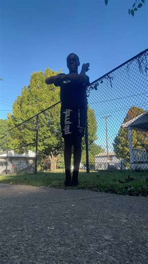 I just Need to point that toe!#fyp #cheer #malecheer #viral #trending