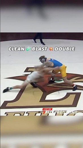 Lehigh’s Rocknrolla Max Brignola started his match last night with a violent takedown 😳