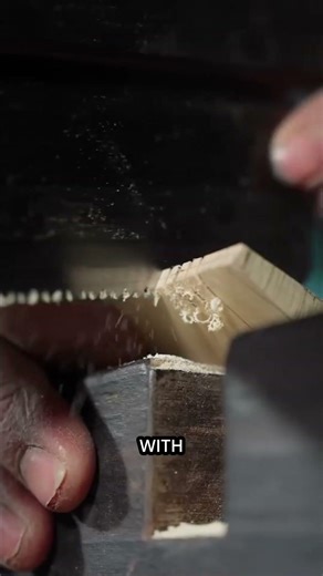 How Ancient Artists Made Pearl Combs #woodworking #pearl #shorts