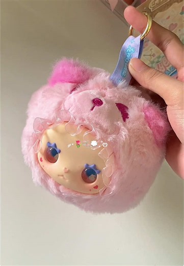 Unboxing Blind Box Plush Toys: A Fun Experience