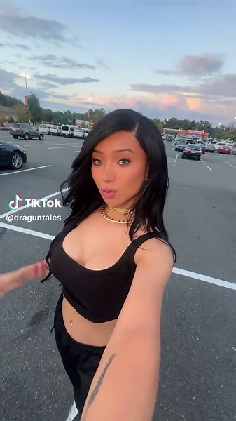 Dragun Tales (@draguntales)’s video of mulan on make up