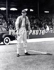 Monty Stratton (American Baseball Player) ~ Wiki & Bio with Photos | Videos