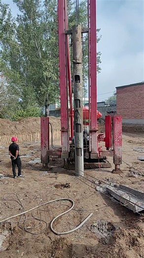 Pile Drilling Rig Bore Hole For Building Foundation