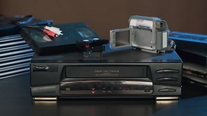 Man Inserting Tape Vhs Video Player Stock Footage Video (100% Royalty-free) 1086877277 | Shutterstock