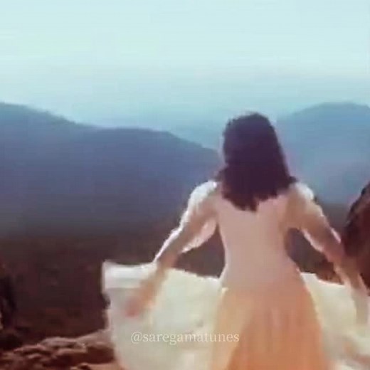 Finding old songs that you probably forgot about . #songs #bollywoodsongs #oldsongs #liveperformance #lovesongs #oldera #saregamatunes | saregamatune