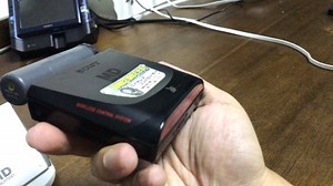 《华仔二号》出品：第一百四十四弹：索尼 SONY MZ-E7W 无线手表遥控MD WALKMAN播放器  开箱视频 索尼大法