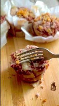 Strawberry fluffy muffins🍓Recipe in the comments below#easyrecipe#baking#strawberry##dessert