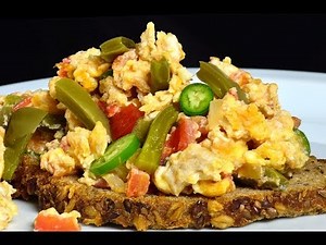 Huevos a la Mexicana con Nopales