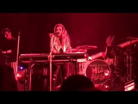 Rachel Platten Wildfire Tour - Congratulations - 2016 03 20, Minneapolis, Minnesota