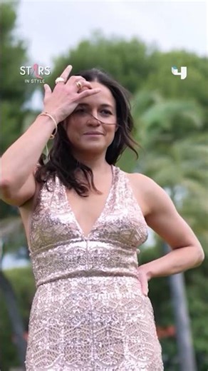 ادخل إلى عالم أزياء المشاهير المبهر مع برنامج ستارز إن ستايل الدليل الشامل لأحدث صيحات الموضة