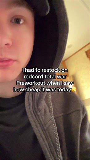 👆 (@plopdeals)’s video of Pre Work Workout