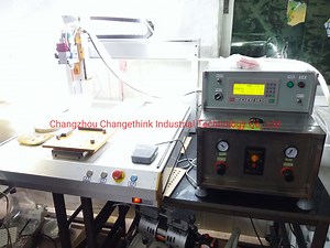 [Hot Item] Automatic Computerized Epoxy Resin Sticker Doming Machine
