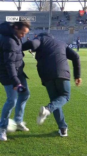 😅 Robert Malm 1-0 Clément Grèzes ! #Football #Foot #Ligue2 #Skills #Trick #LOL #Sport | beIN SPORTS France
