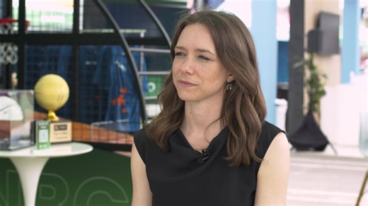 Market strategist Lauren Goodwin breaks down Fed's easing cycle and which stocks to benefit
