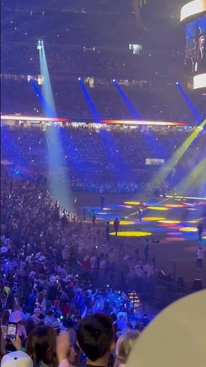 Forrest Frank - Good Day #forrestfrank #concert #livemusic #houston #houstonrodeo #music