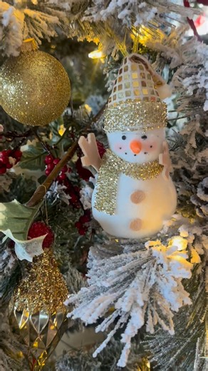 The Christmas season is here — our favorite time of year — and the Thorn household is glowing with warmth, laughter, and cozy holiday magic. 🎄✨ #thornchristmas #itsbeginningtolookalotlikechristmas #christmas2025 #christmasdecor | Lisa Thorn