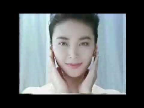 ヤクルト化粧品 CM