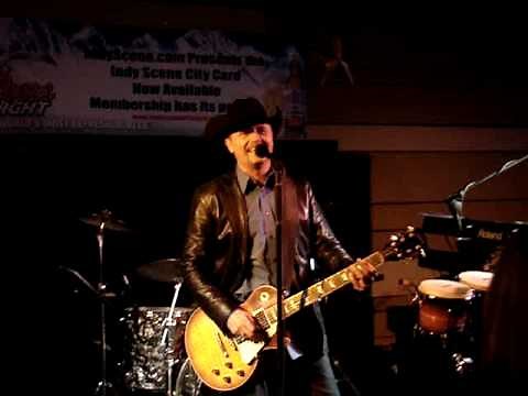 Big & Rich Live - Jon Rich "Save a horse, ride a cowboy"