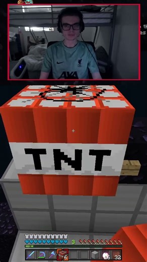 RAIDING TIME!!!! #factions #minecraftpe #ecpe