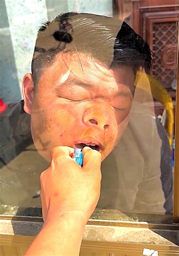 Hilarious Chinese Prank Clips That Will Make You Laugh