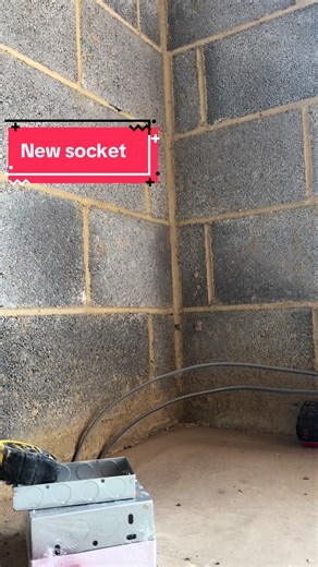 Install of double socket before dot & dab
