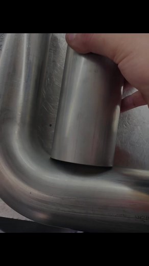 Quick tube notching for dual exhaust tips the perfect fit up #cmbuildz#exhaust#fabrication#simivalley#tigwelding#foryou#fyp#argon#stainlesssteel