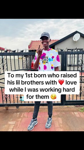 HustlerDee (@hustlerdee87)’s videos with original sound - Barney