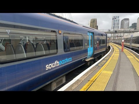 Journey on a Southeastern Class 707 Citybeam train from London Bridge to London Charing Cross