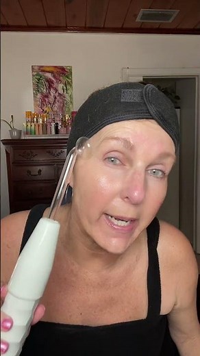 Don’t miss the Nu Derma wand, the skincare device everyone keeps talking about 👀 If you’re trying