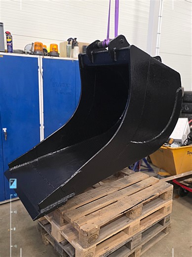 Renovating an Excavator Bucket: A DIY Guide