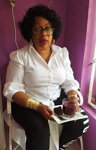 My first Cake Customers miss Carol listen what she said. | Teaching You My Cooking Skills