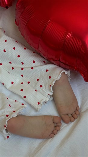 ДЕТСКИЙ СТИЛЬ | ДЕТСКИЙ БЛОГ | СТИЛЬНЫЕ ОБРАЗЫ | UGC креатор on Instagram: "ВЕСНА-ЛЕТО☀️ Сохраняй ⬇️ @msslwq больше образов тут🤌🏻❤️ •Розовые @rosrork •Найк @sneakerskids_ekb •Ванс @detskaya_obuv_kaspiy_ •Найк @sneakerskids_ekb •Адидас @sneakerskids_ekb"