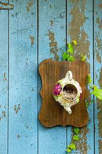 How to Make a DIY Birdfeeder and Bird House with Vintage China