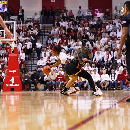 22K views · 967 reactions | One of the greatest to ever do it for the Hoosiers. | Indiana Women's Basketball | Facebook