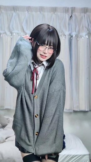 恥ずかしいダンス動画で盛り上がろう！