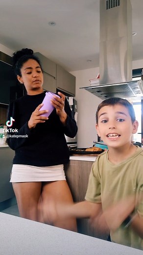 Kate Rodríguez on Instagram: "Volvió de su partido... y cree que fue al mundial 🇦🇷"