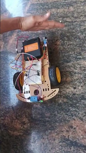Line Follower Robot 🤖 without Arduino #shorts