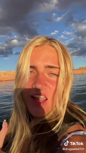 pee break #lakepowell #fyp @thee_meg