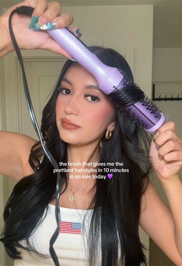 WavyTalk Thermal Brush review — prettiest hairstyles in 10 minutes