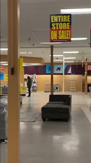 Closing Sears Outlet/American Appliances in Naperville