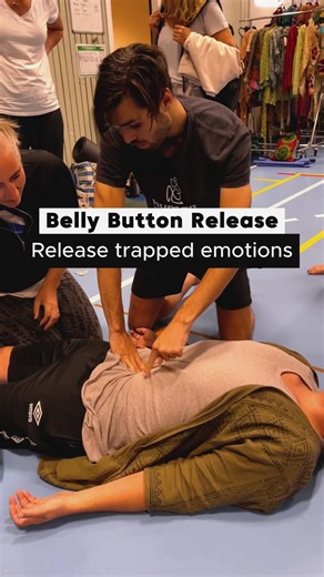 Human Garage on Instagram: "Experience the transformative power of the Belly Button Release! 👐 This profound technique has already aided countless individuals in releasing their body's trapped emotions and memories. 🍃 ㅤ - Want to try it? Comment ''ORGAN'' below, and we'll send you the link👇 ㅤ We can't wait to hear how you feel afterwards! Share your experiences below. 🌟 ㅤ #bellybutton #fascialmaneuvers #emotionalrelease #trappedemotions"